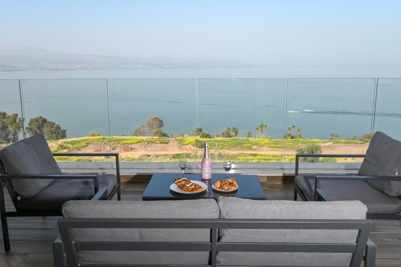 Yalarent Europe Apartments- Luxury Big Apartmens With Lake View Tiberias Bagian luar foto