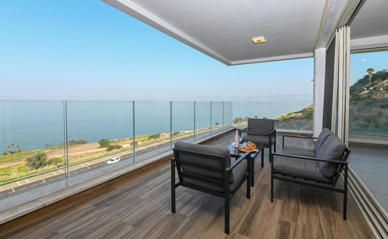 Yalarent Europe Apartments- Luxury Big Apartmens With Lake View Tiberias Bagian luar foto